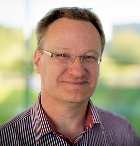 Dr Tristan Vaughan
